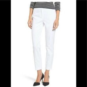 Halogen Taylor Fit White Capris Pants